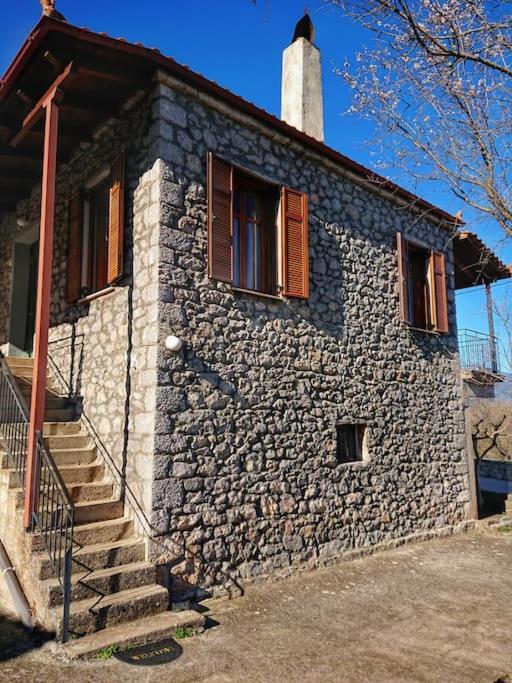 1935 Home Lilaia Екстер'єр фото