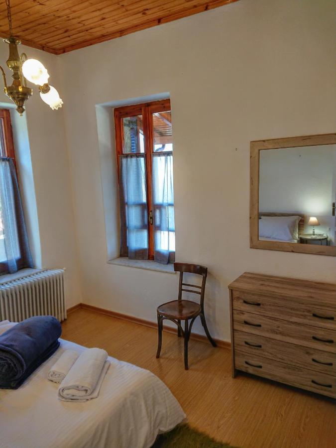 1935 Home Lilaia Екстер'єр фото