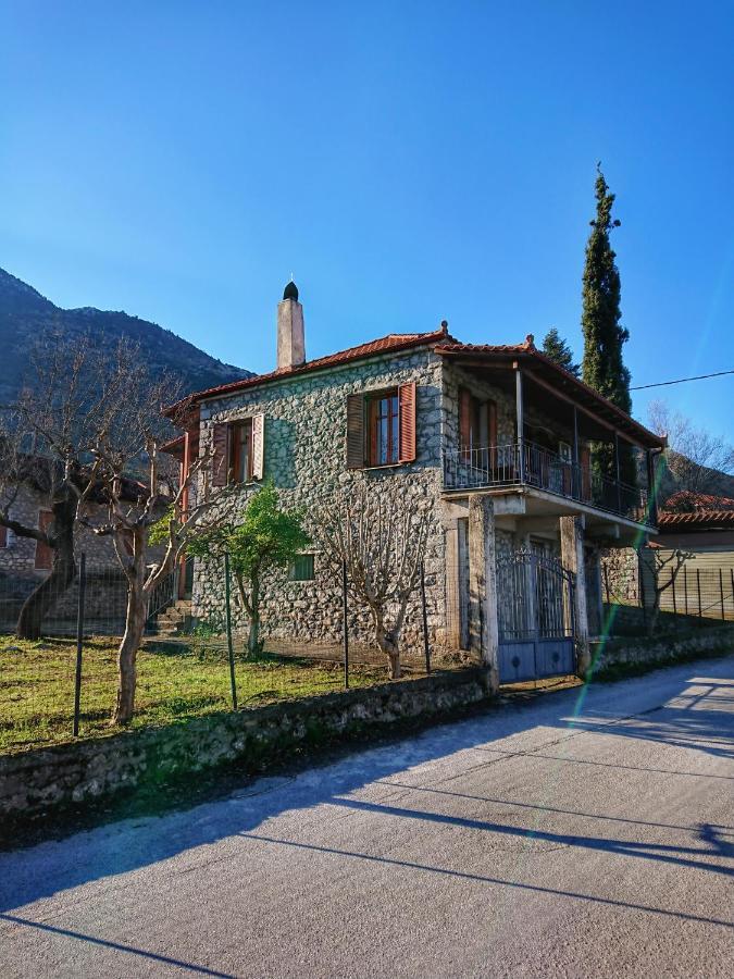 1935 Home Lilaia Екстер'єр фото