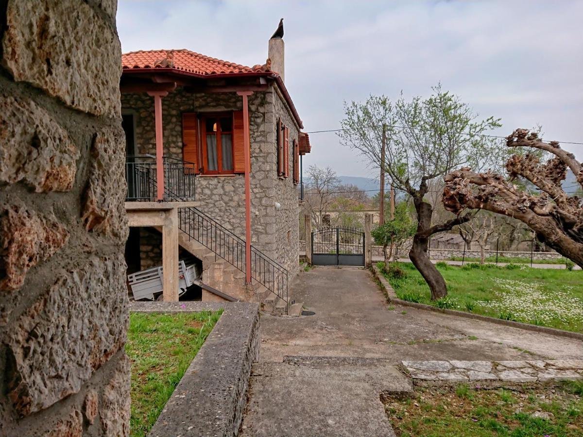 1935 Home Lilaia Екстер'єр фото
