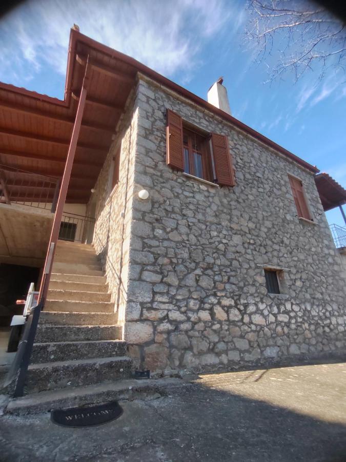 1935 Home Lilaia Екстер'єр фото