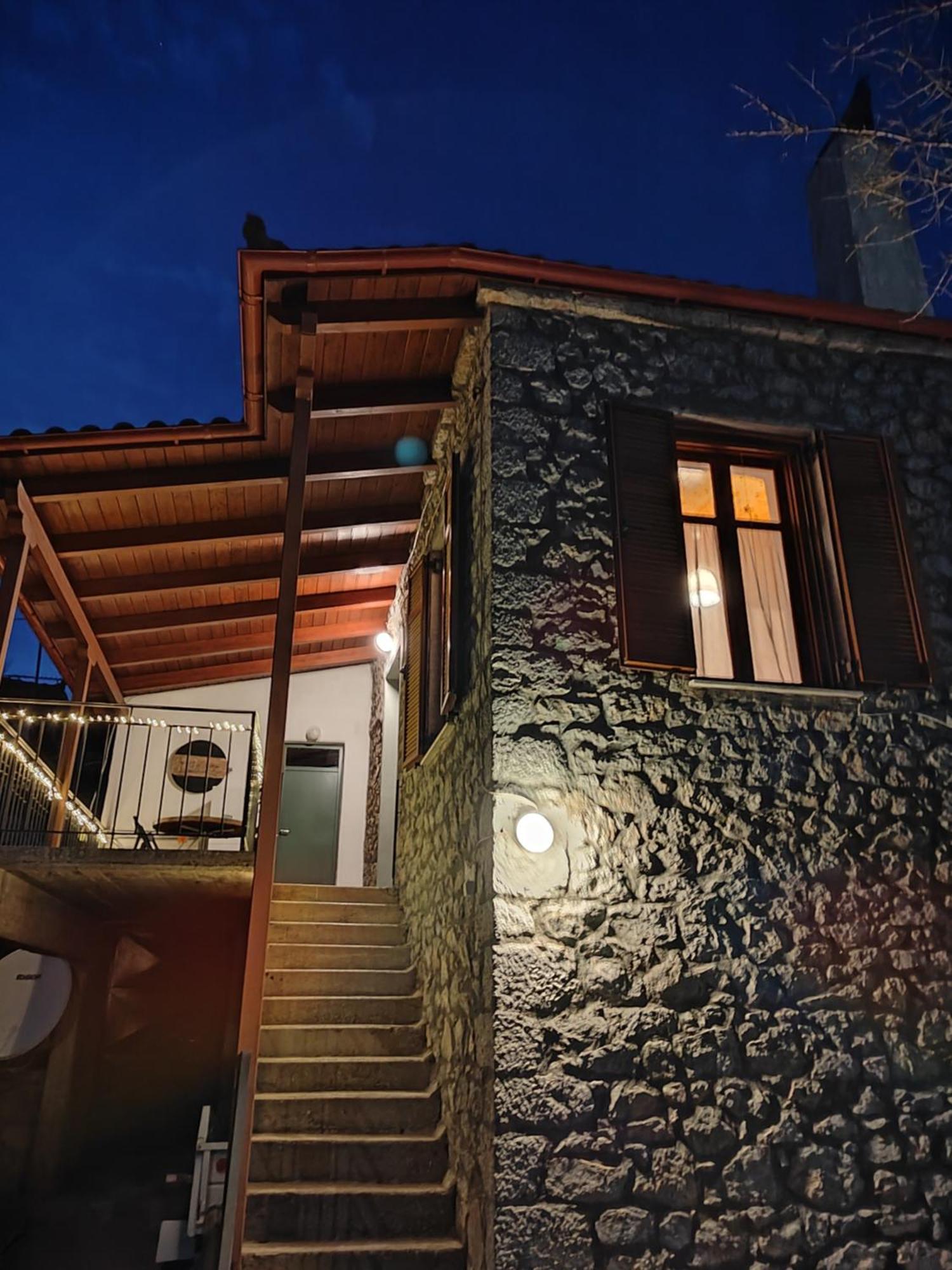 1935 Home Lilaia Екстер'єр фото